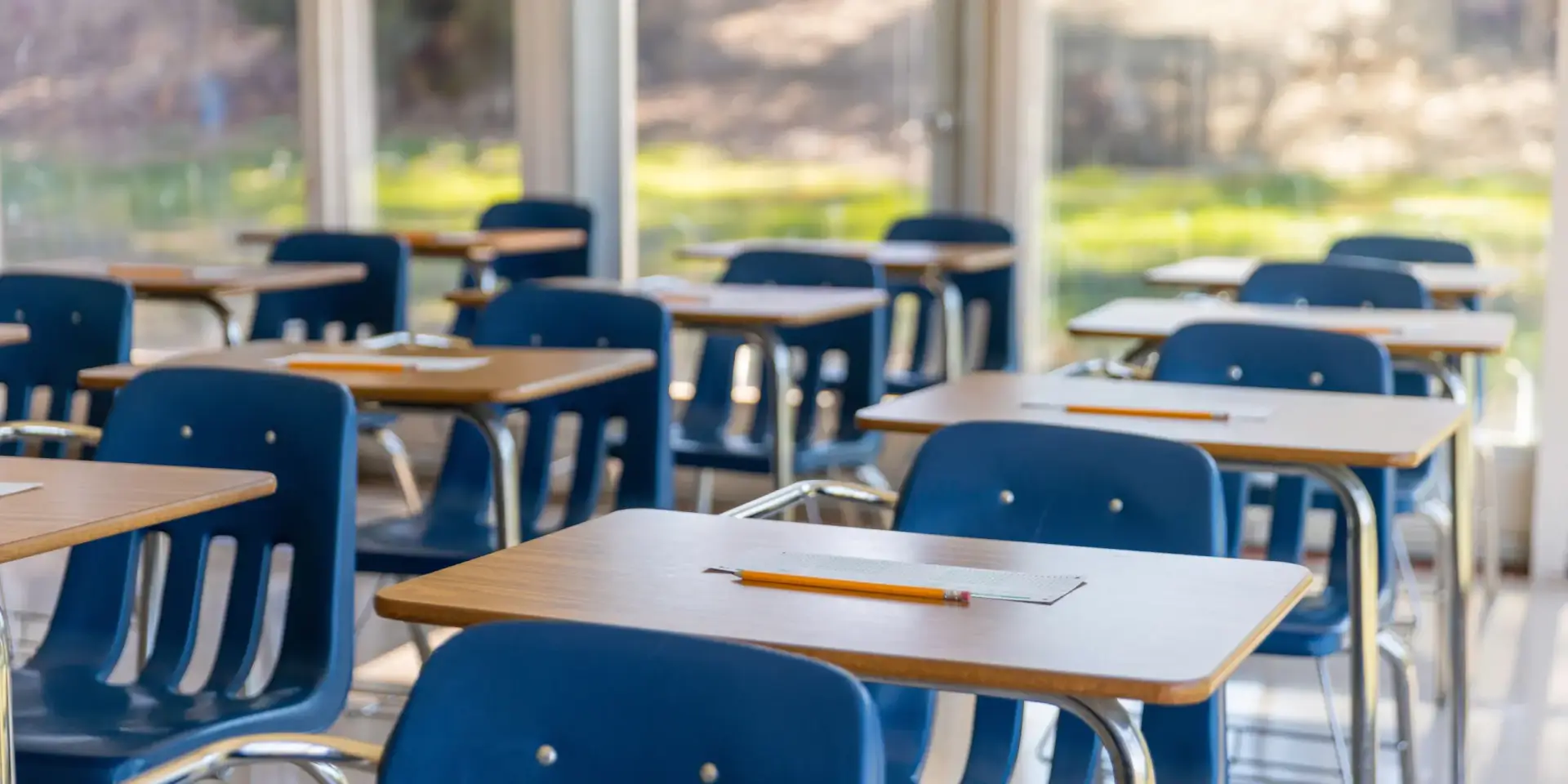 K-12 students engaged in connected learning beyond the classroom